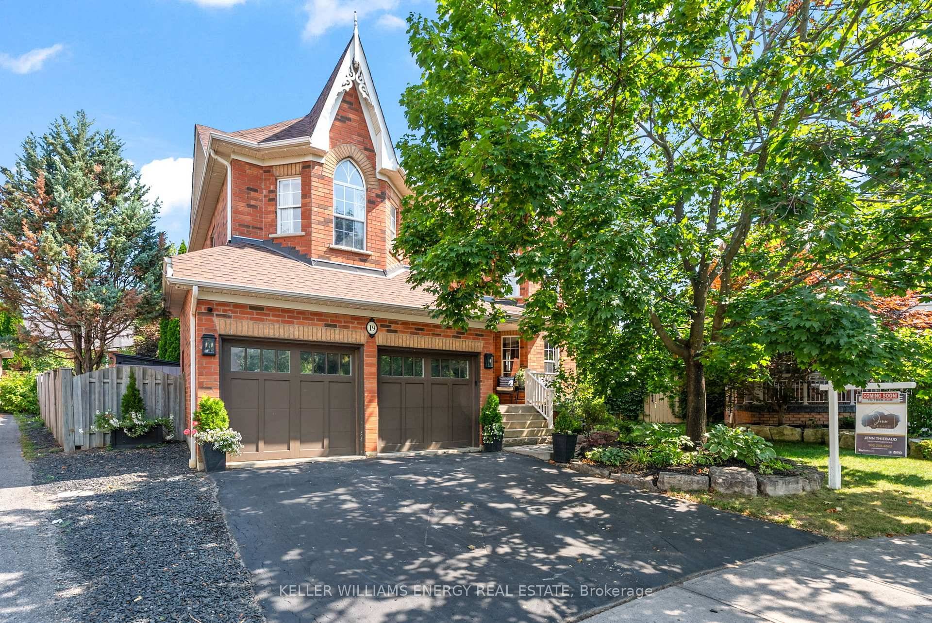 This 4 bedroom, 4 bath home is set on a premium pie shaped lot with a spectacular 99 ft wide backyard oasis.
