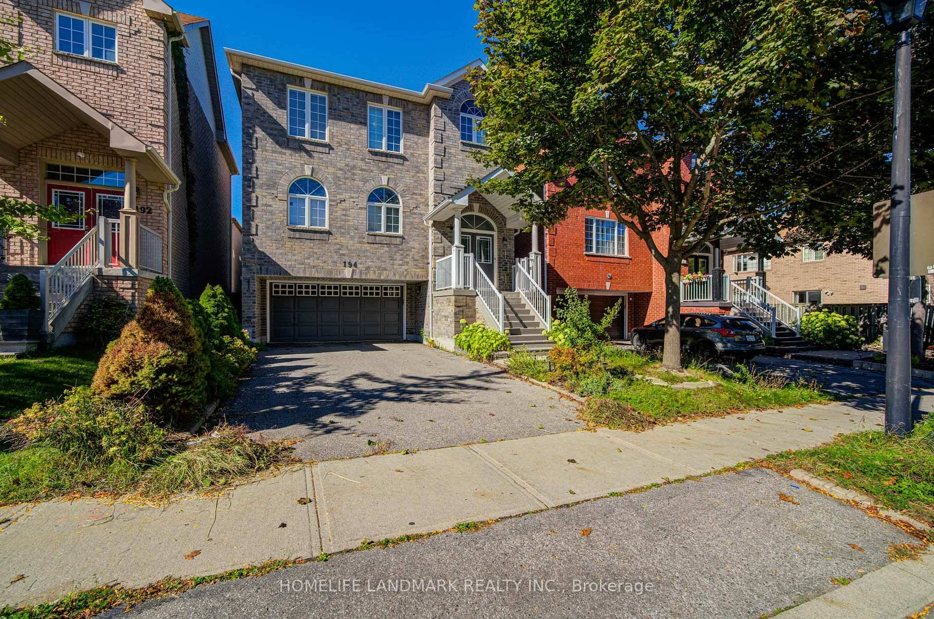 Perfect 3 Bdrm Detached Home Family Friendly Neighbourhood Fin'd W O Bsmt W Smooth Ceilings Pot Lights Living W Gas Fireplace, Fridge 2024, Dishwasher 2024, Furnace 2025, Washer Dryer 2022, ...