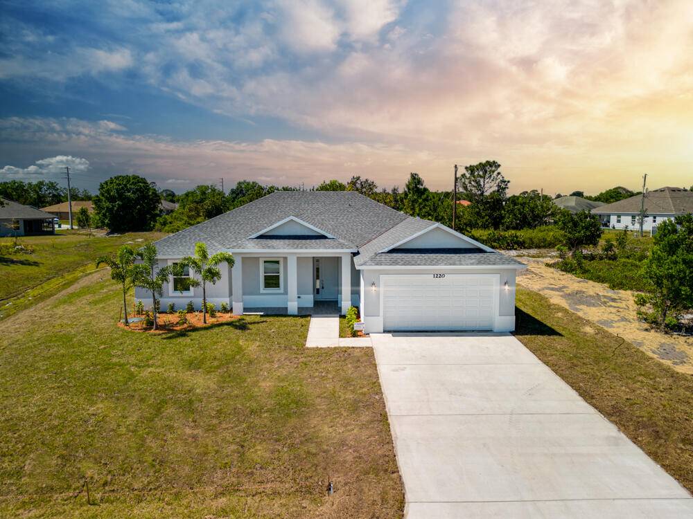 Here is the perfect opportunity to buy your DREAM HOME.