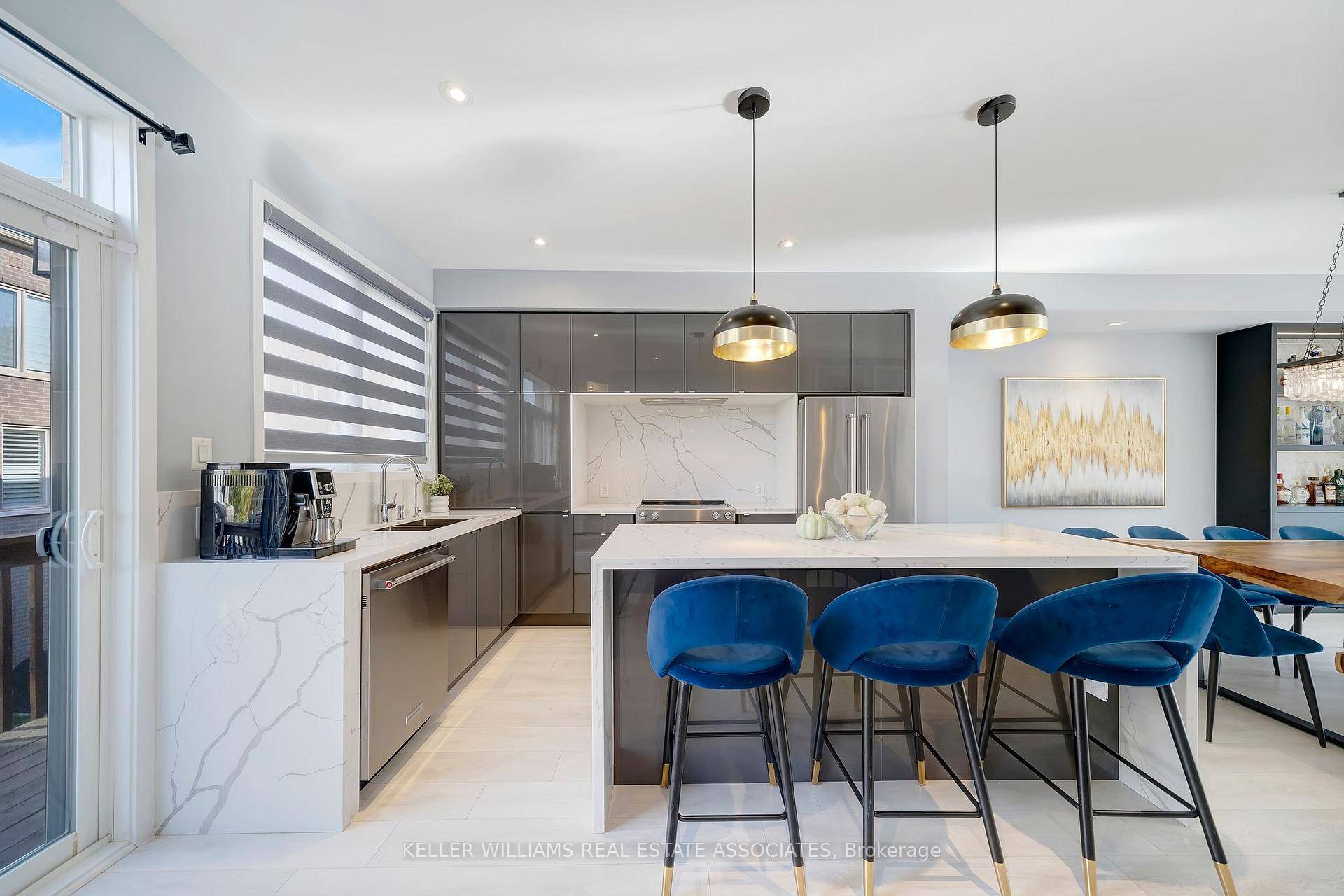 OPEN HOUSE SAT MAY 24th amp ; SUN MAY 25th 2 4PM You will be impressed by all the upgrades in this stunning freehold executive townhome !
