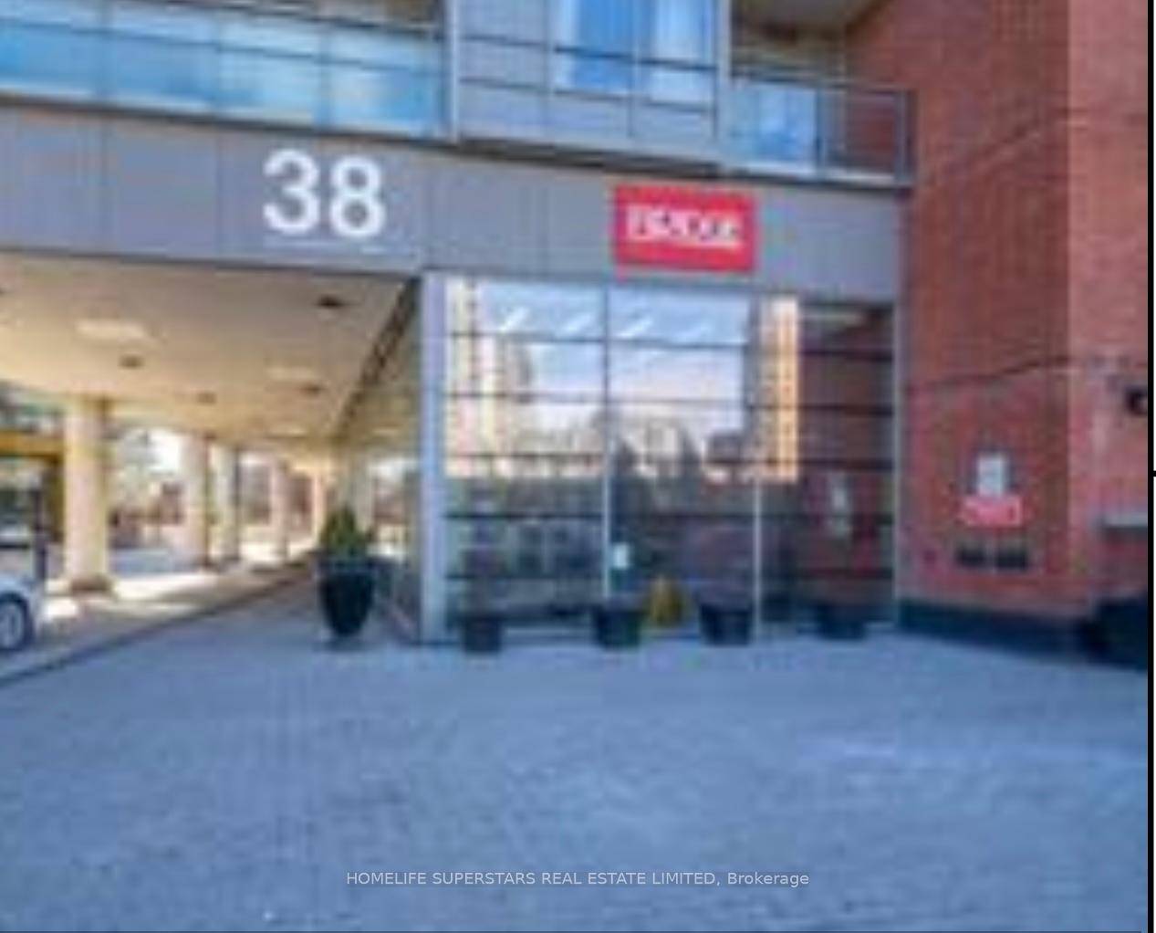 Bright, Well Kept Unit, Facing South With An Unobstructed lake View, Lake Can Be Seen From Bdrm And Living Rm, Very Practical Layout, Bdrm has 2 Windows, Facing South And ...