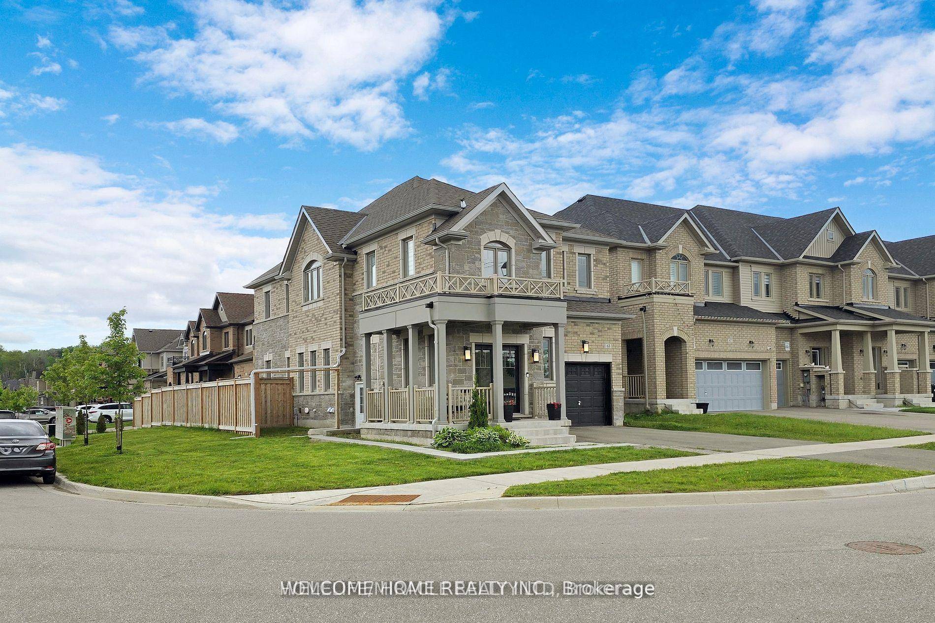 Welcome to 63 Arnold Cres, nestled in Allistons prestigious Treetops community vibrant, family friendly neighborhood.