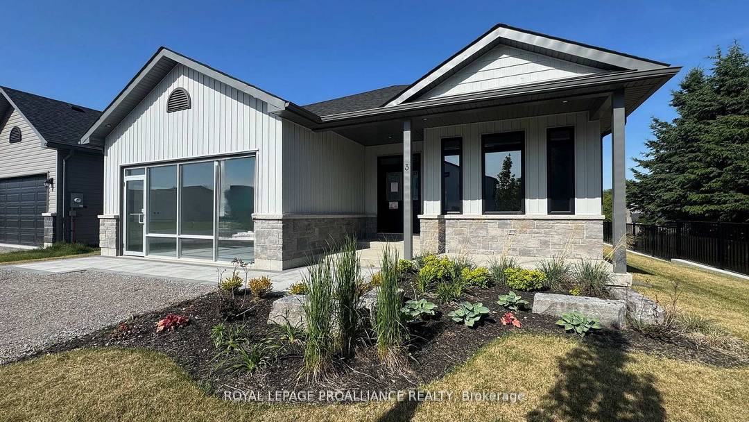 Ready now ! ! McDonald Homes is pleased to announce new quality homes with competitive Phase 1 pricing here at Brighton Meadows !