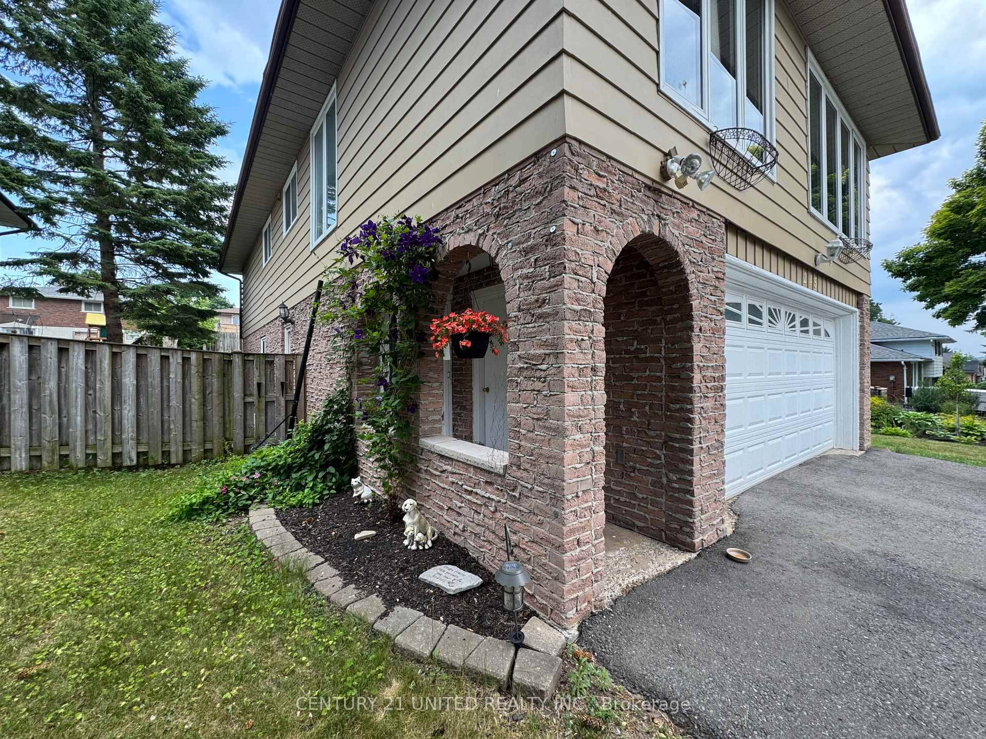 Available for immediate occupancy !