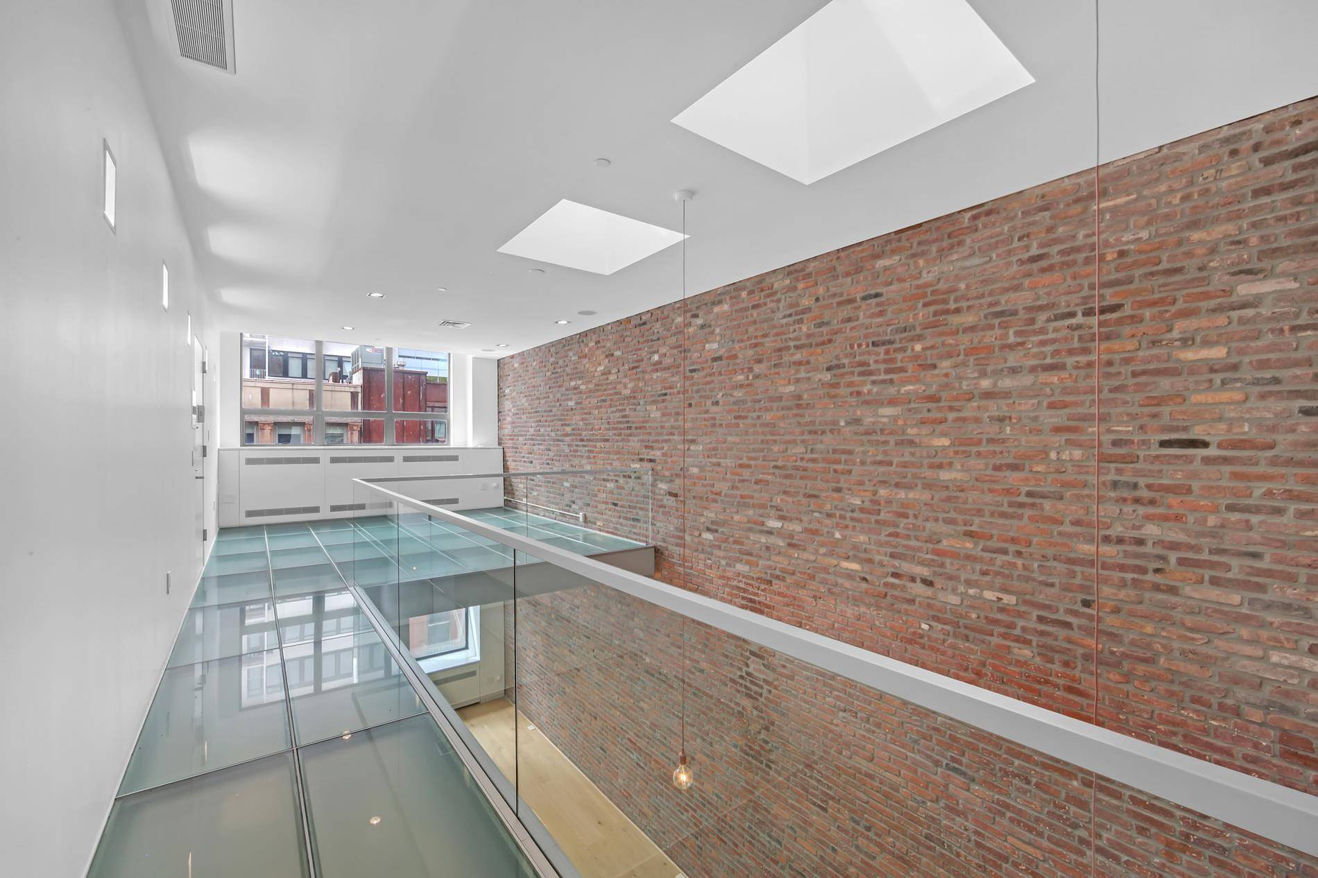 Introducing Penthouse PH5W, a one of a kind, brand new custom designed triplex penthouse located in a boutique pre war condo conversion at 74 Warren Street in the heart of ...