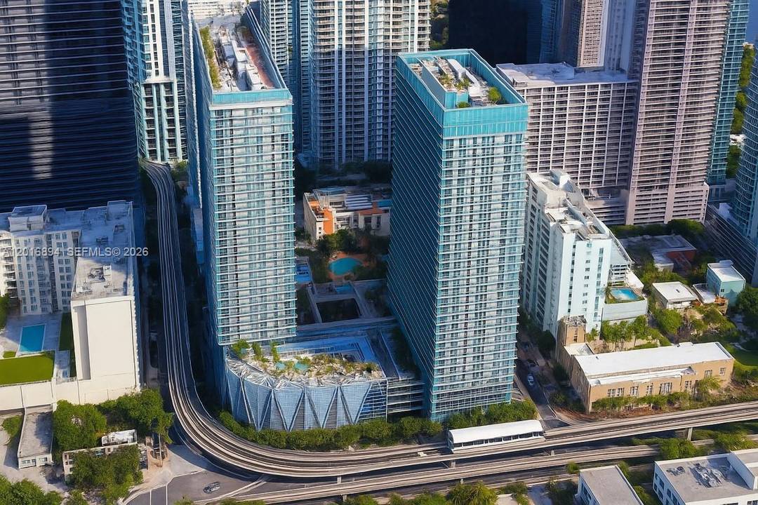 Welcome to Axis on Brickell South, a stunning 2 bed 2 bath residence on the 28th floor featuring 1, 106 sq ft of modern living space.