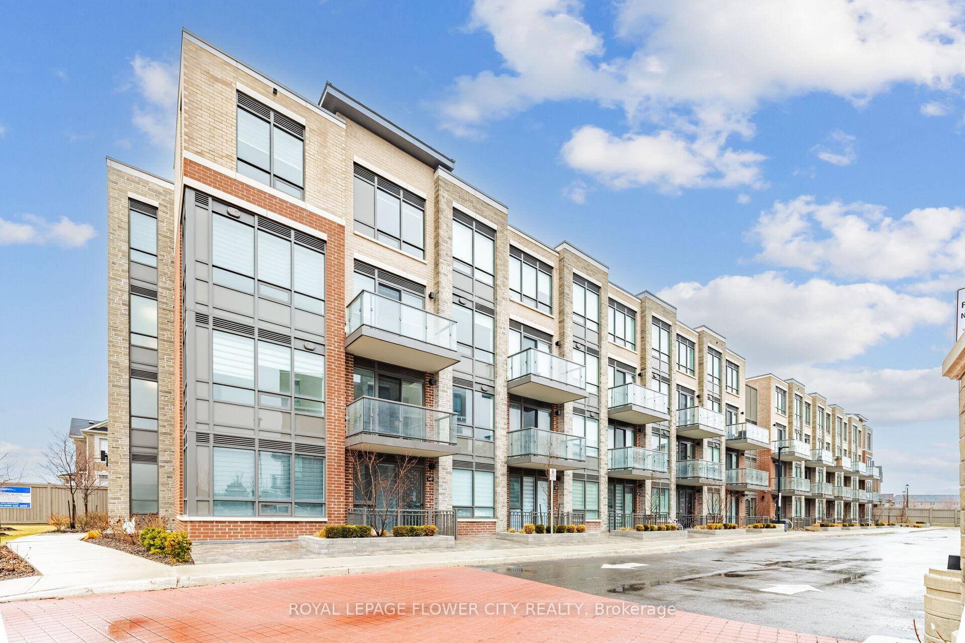 In a high demand area of Brampton east, bordering to Vaughan Etobicoke Mississauga, welcome to this 495 sq ft urban townhome.