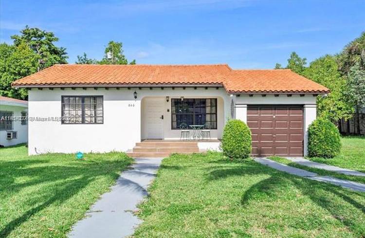 Spacious and centrally located property in the heart of Little Havana !