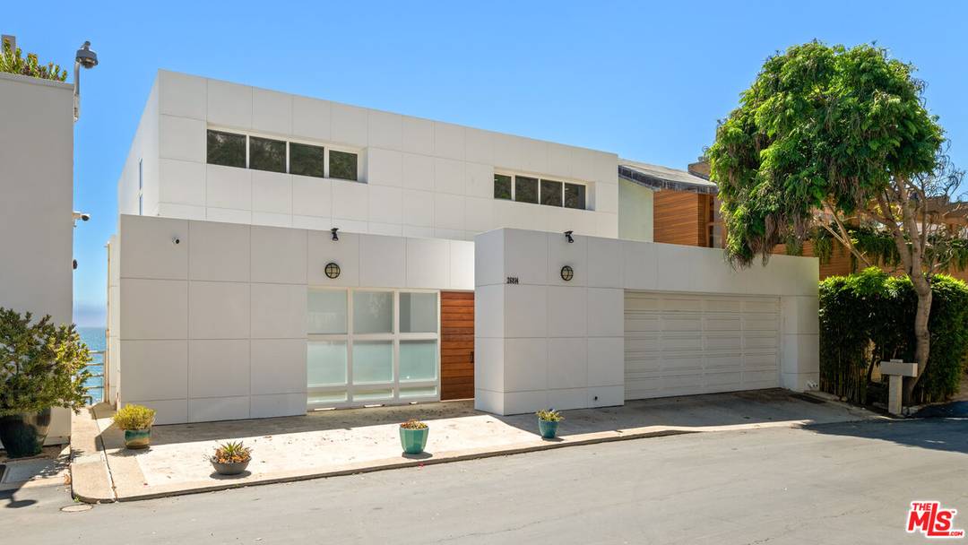 26814   Malibu Cove Colony Dr 5BR Malibu La