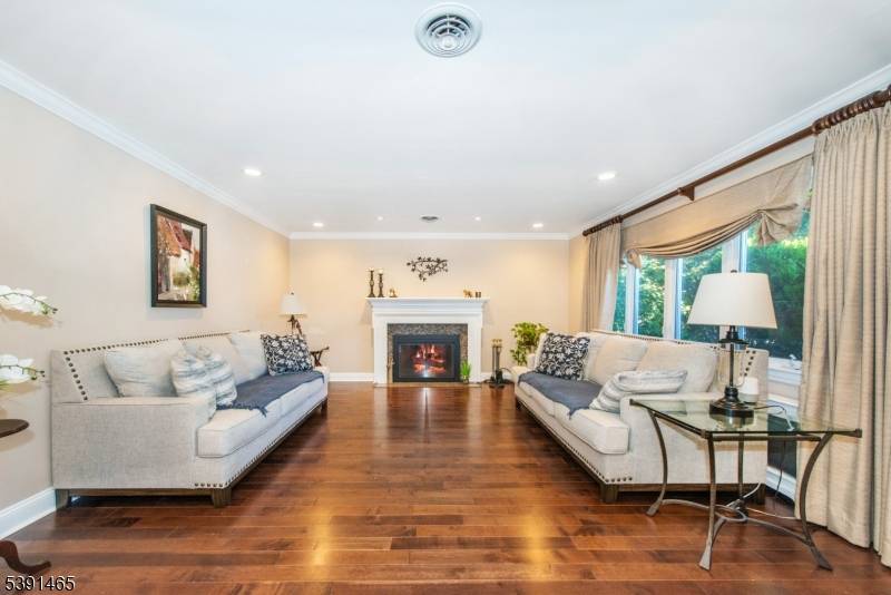 Discover one of Clifton's most sought after neighborhoods !