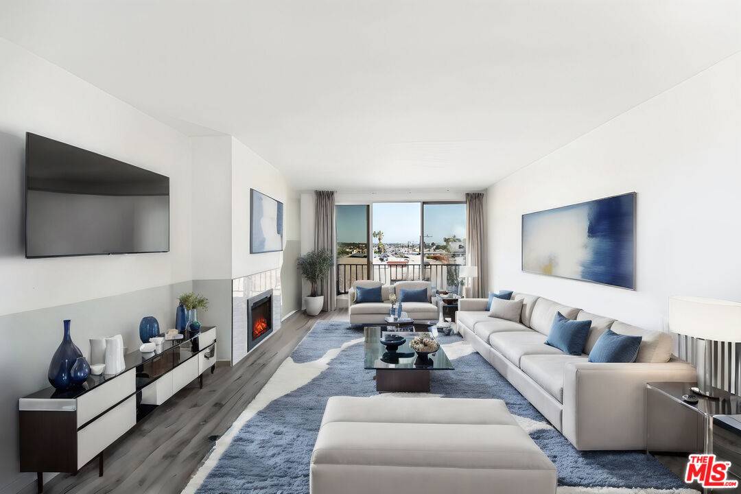 900   Euclid St 2BR Santa Monica La