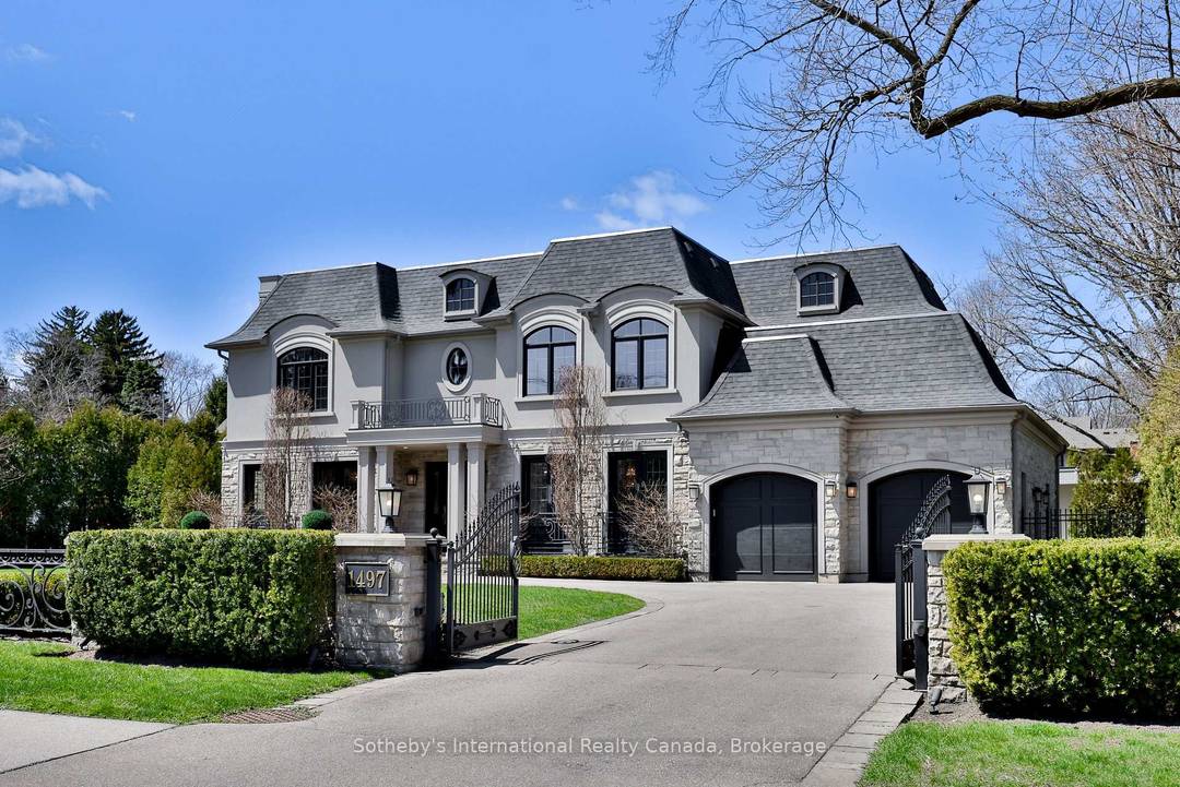 Located just steps from Lake Ontario, this custom built Oakville residence blends sophisticated architecture, bespoke detailing, lake views, and refined modern finishes in a way that feels both grand and ...