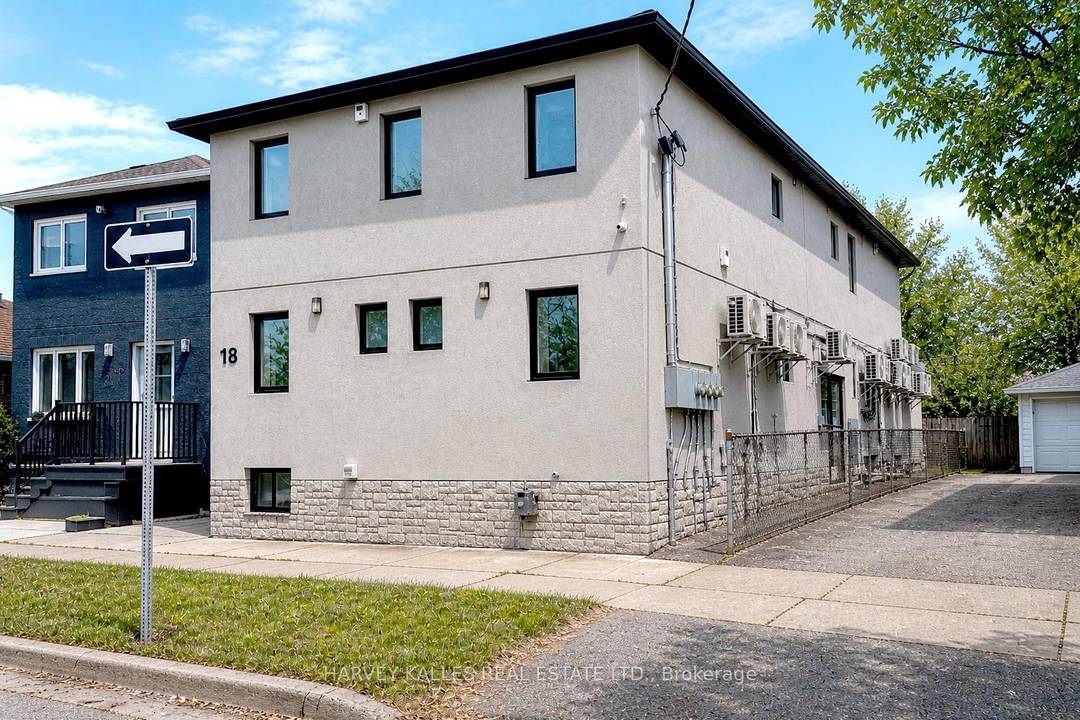 10 Units. Fully Renovated with Stabilised rent.