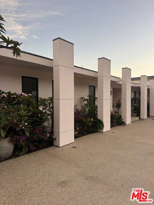 21650 Pacific Coast Hwy 4BR Malibu La