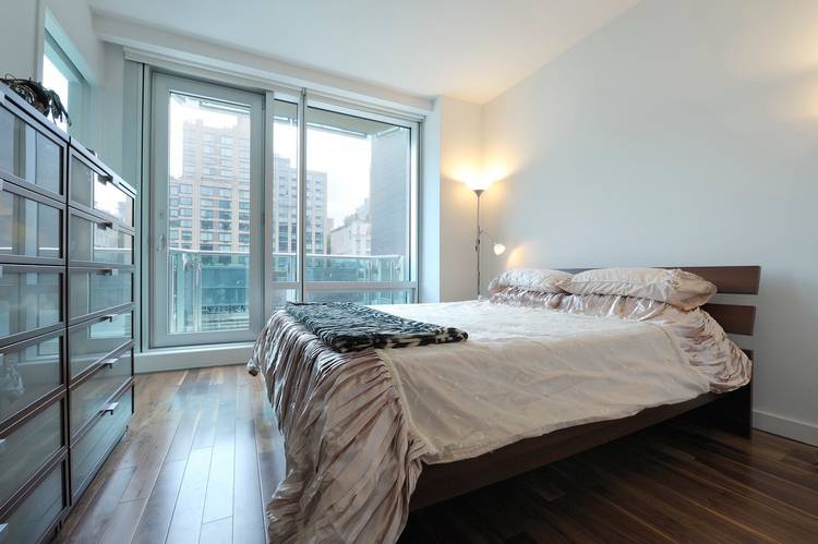 Style, Luxury, and Comfort Converge in Chelsea Please contact Keller Williams exclusive agent for showings.