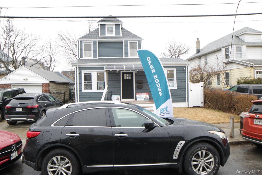 Fully Gut Renovated 2 Family in Queens Village.
