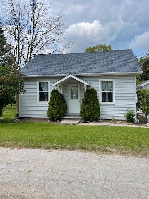 EXCELLENT 3 BEDROOM BUNGALOW, ATTENTION FIRST TIME HOME BUYER OR DOWNSIZERS, PRIMARY BEDROOM INCLUDES 2 PC ENSUITE, 4 PC MAIN BATHROOM, KITCHEN HAS BEEN UPDATED FEATURES AN ISLAND AND LOT'S ...