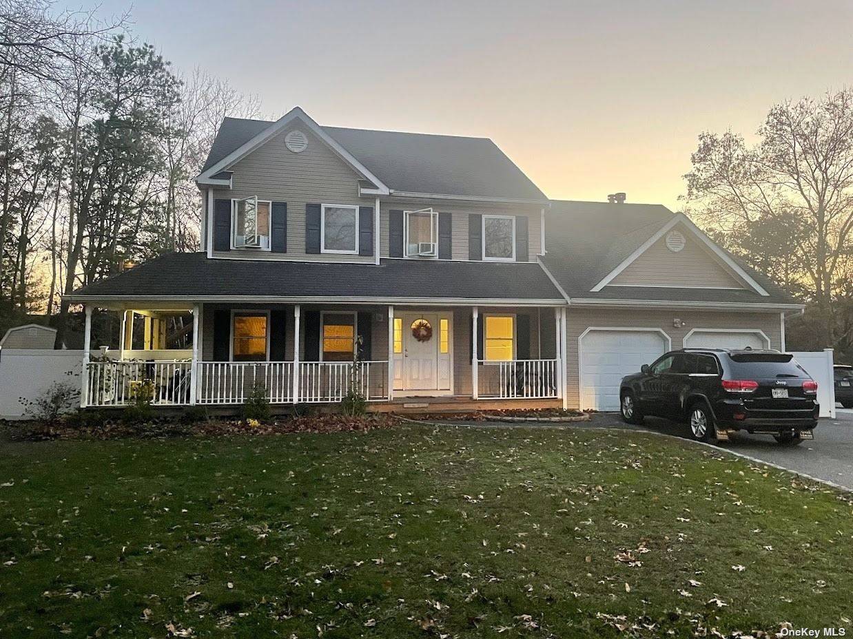 Huge 4 bedroom colonial boasting over 2500 square feet of living space plus a finished basement with 1100 square feet.