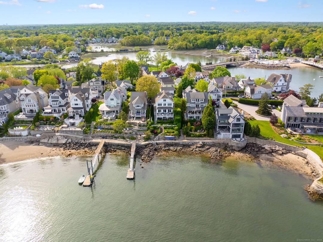 Live the Dream on Bell Island.