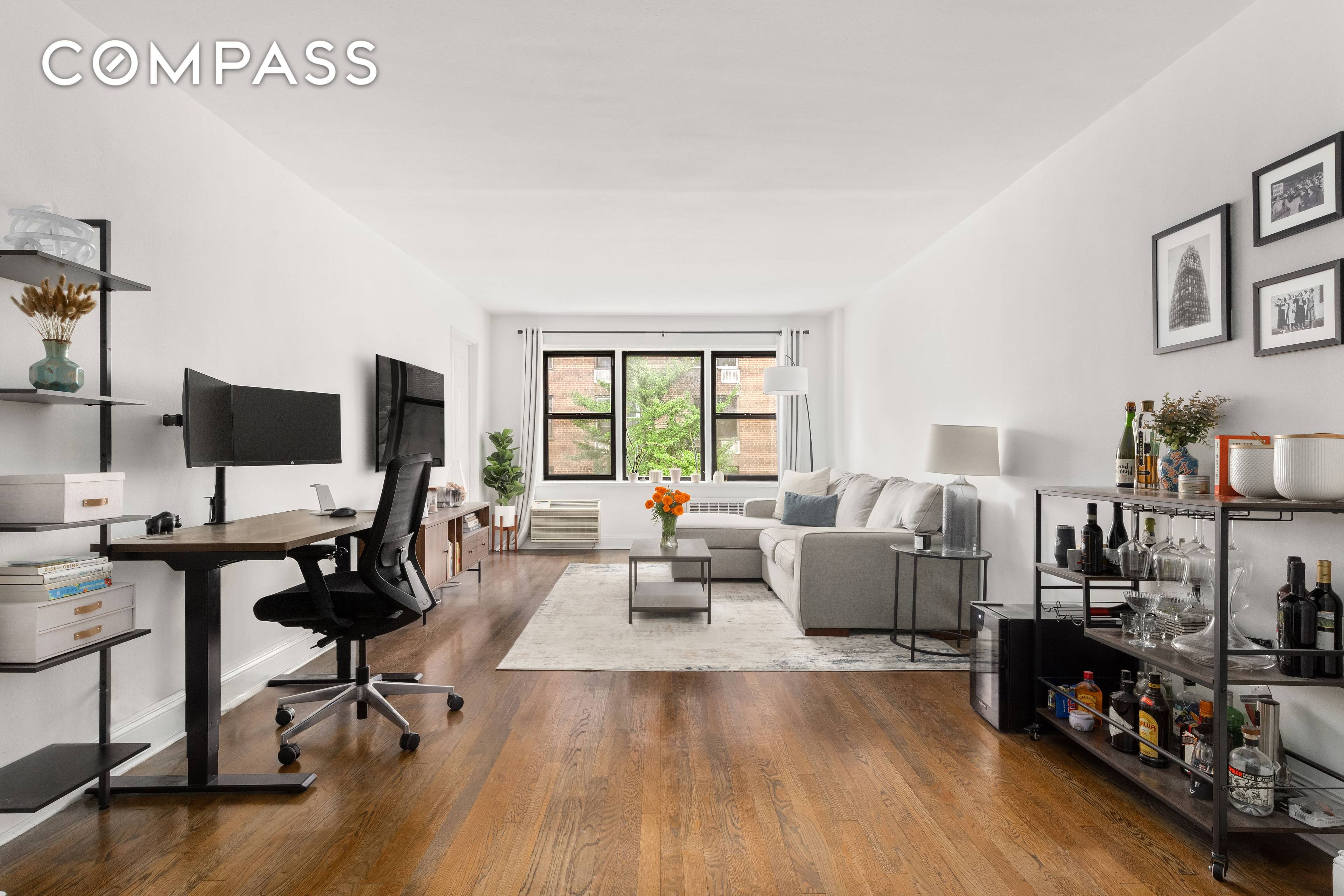 Exquisite Renovated 2 Bedroom Gem in Prime Chelsea Location !
