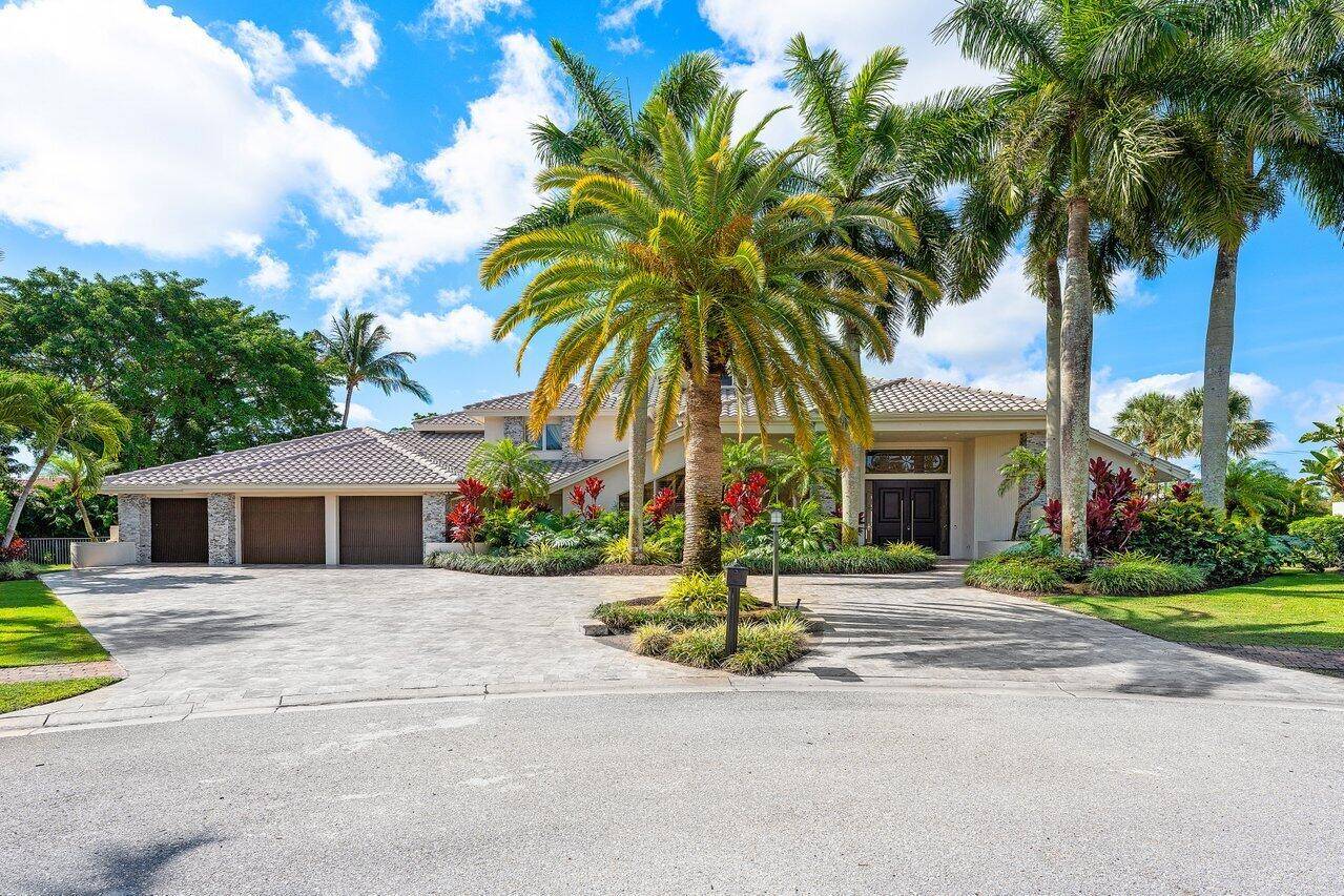 Best Value in St. Andrews Country Club !