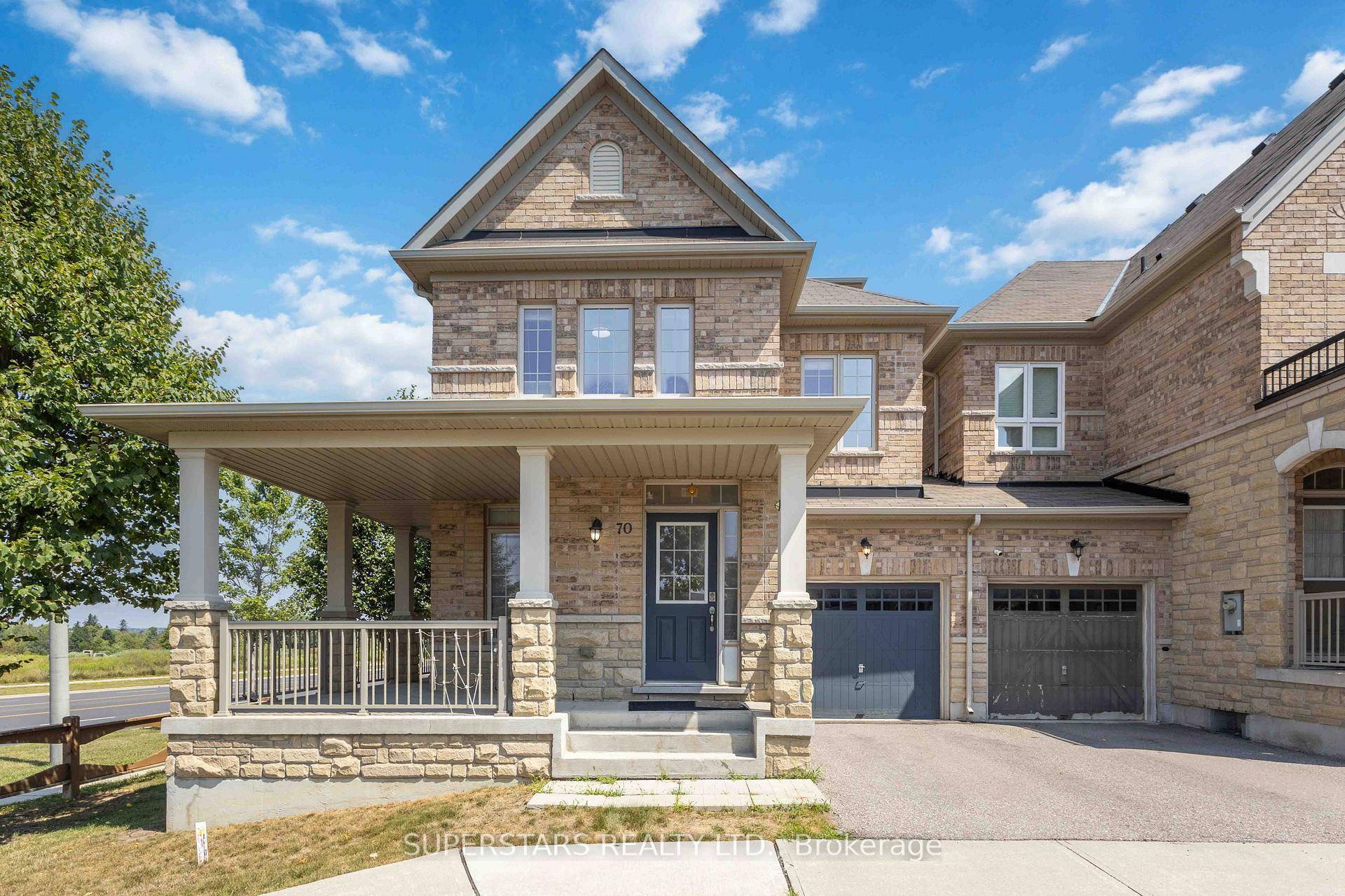 Offer Welcome Anytime Welcome To This Luxury Corner Detach Link Home In Prestigious amp ; Convenient Victoria Square Community Markham.