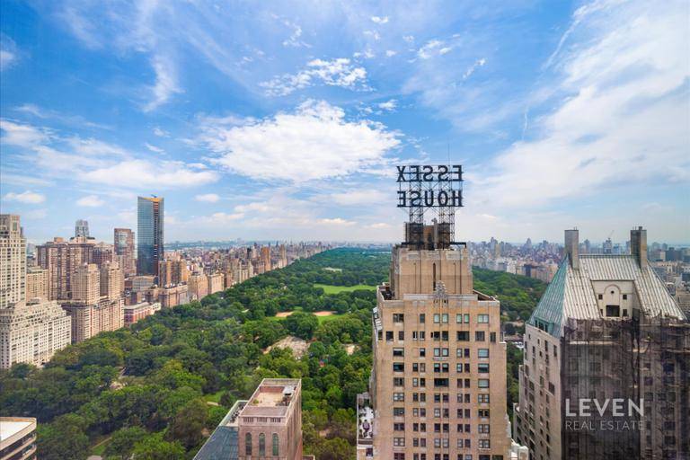 IN PRISTINE MINT CONDITION AT ONE57Residence 46A at One57 radiates peerless sophistication and comfort across approximately 3, 200 square feet.