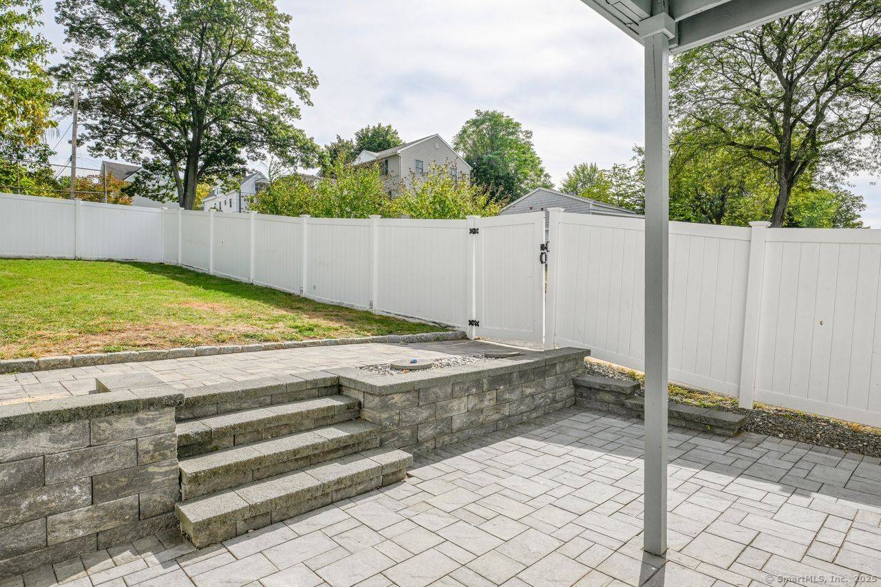 Spacious And Versatile Home with Multi Family Potential Welcome to 212 S Orchard Street, a spacious and beautifully updated home located in the heart of Wallingford.