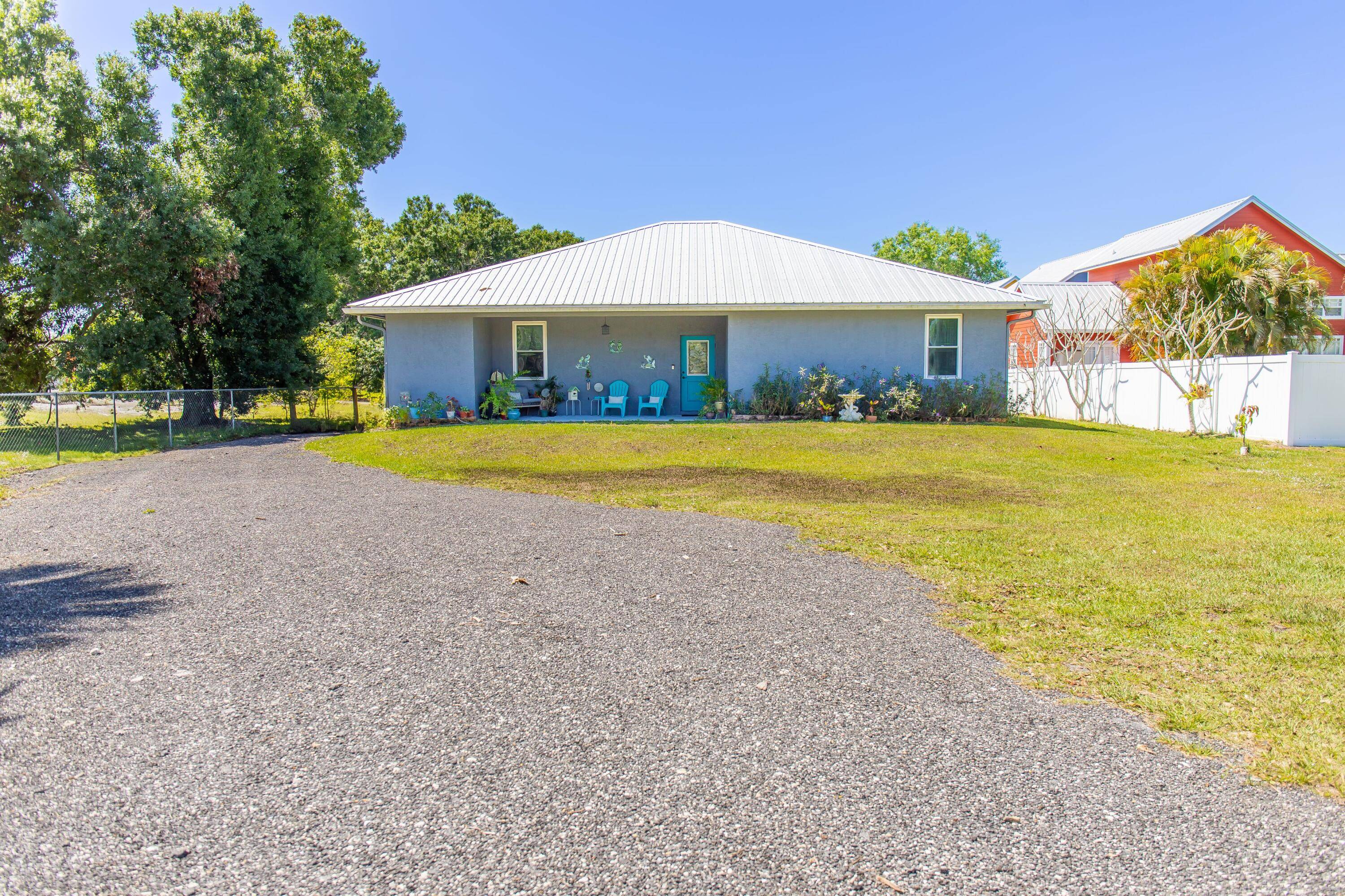 Step into this beautiful, custom built 3 bedroom, 3.