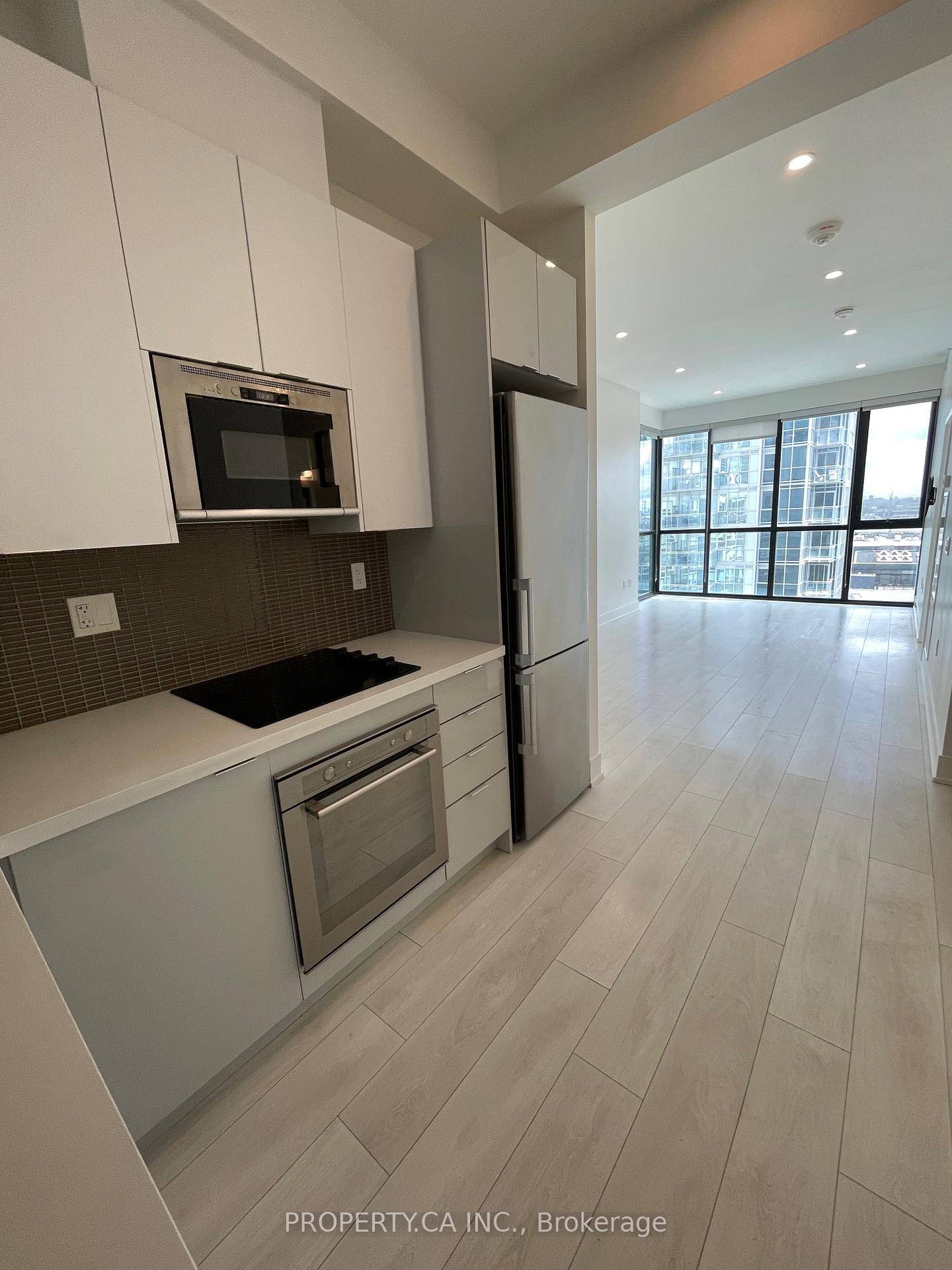 Located in the Heart of Vaughan, close to it all !