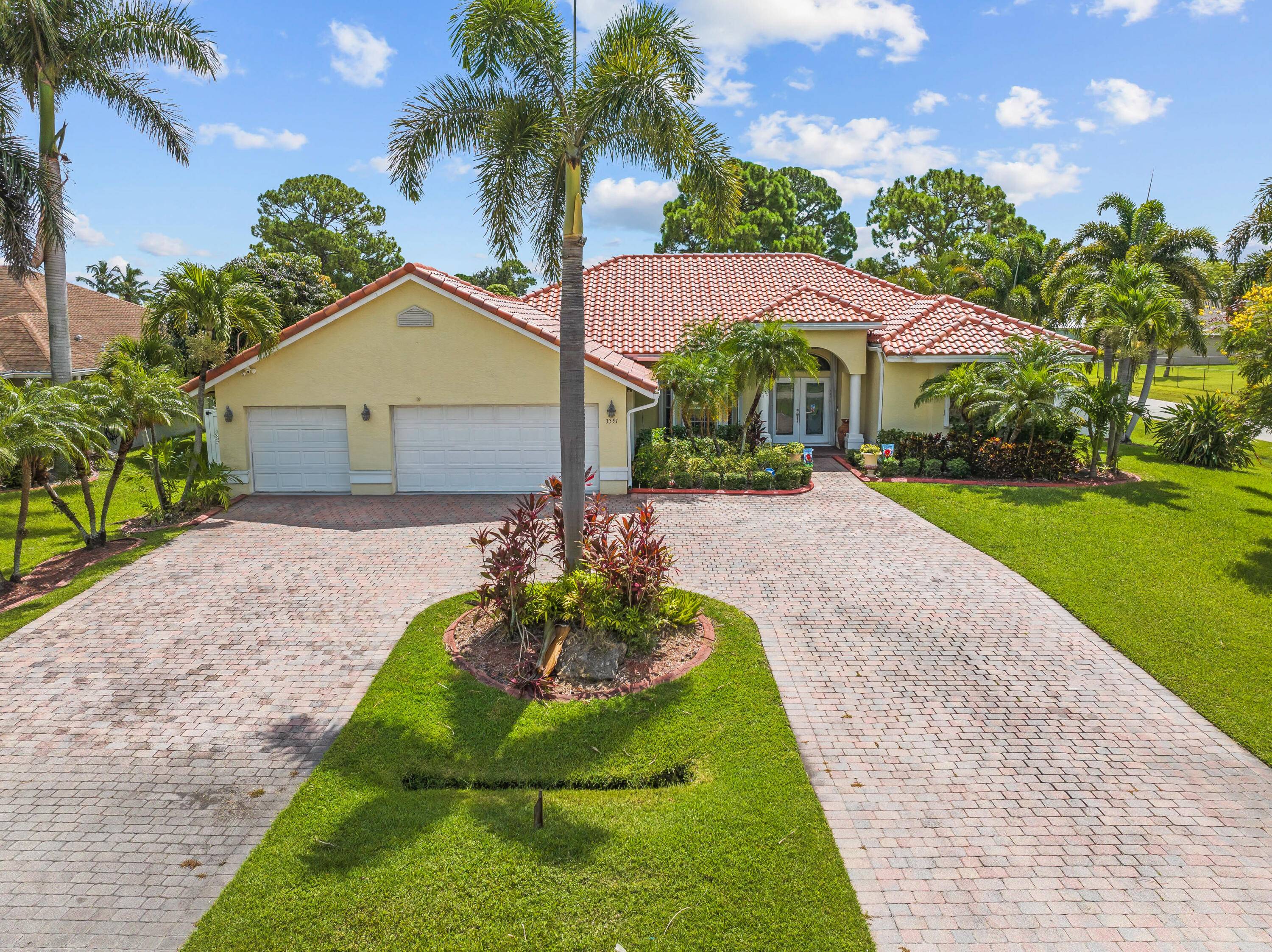 This move in ready 3 bedroom, 3 bathroom home offers the perfect blend of comfort, functionality, and Florida lifestyle.