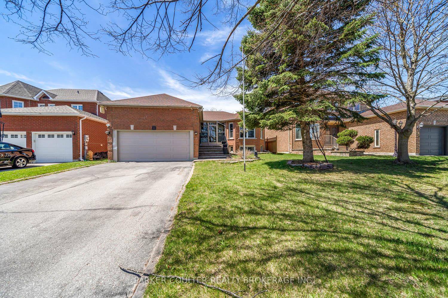 Welcome to this beautifully maintained brick bungalow nestled in one of Barrie's most desirable south end neighborhoods.