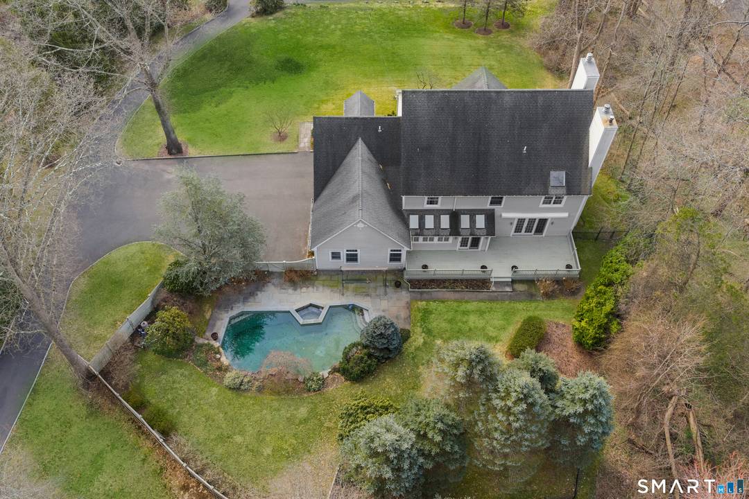 Exceptional custom built 4 to 5 bedroom Colonial in desirable North Stamford !