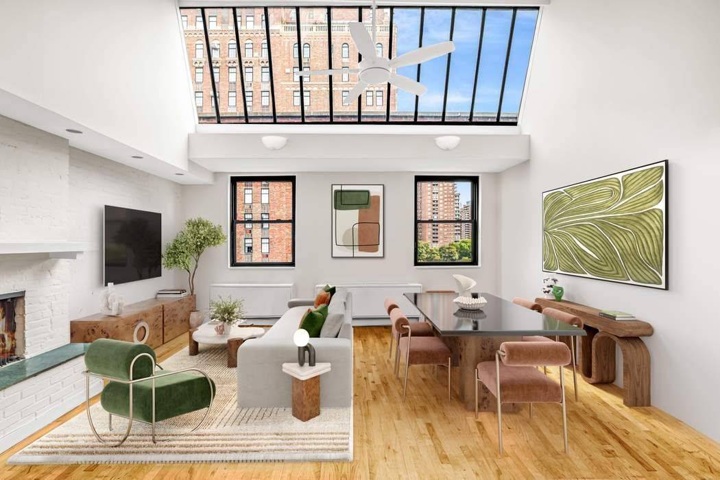 Penthouse 6JK offers true loft living on the top floor in the heart of Chelsea.