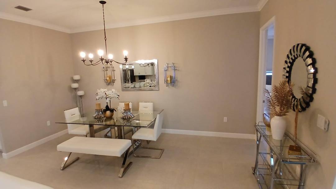 Beautifully appointed 3 bedroom, 3.