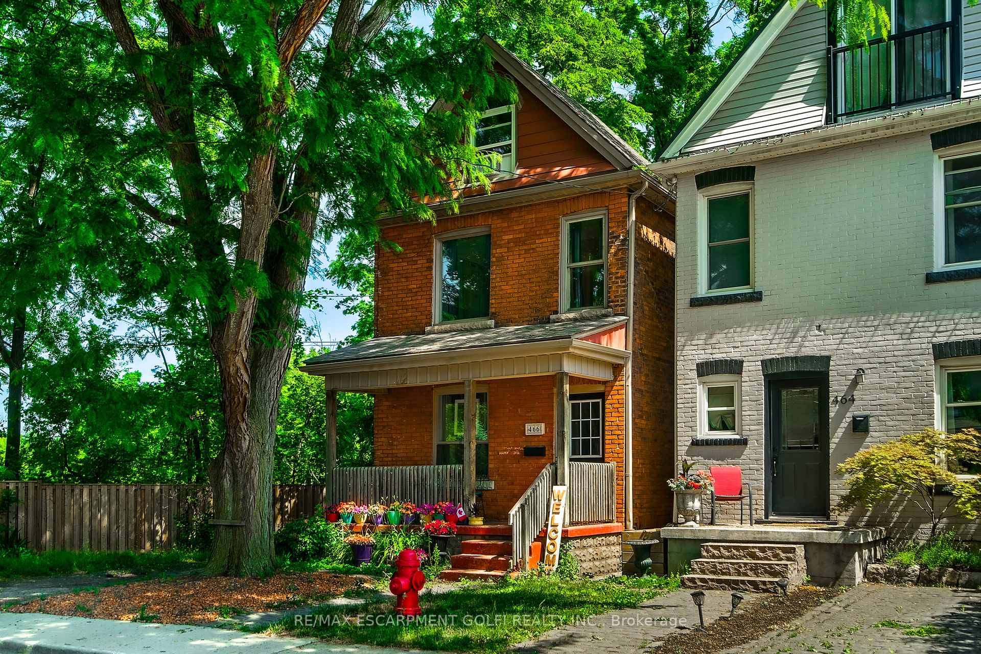 Unbeatable Value in Prime Southwest Hamilton !