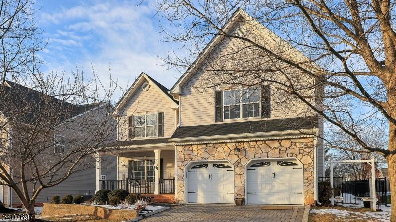 A beautiful 2 story home in prestigious Wildflower Ridge.