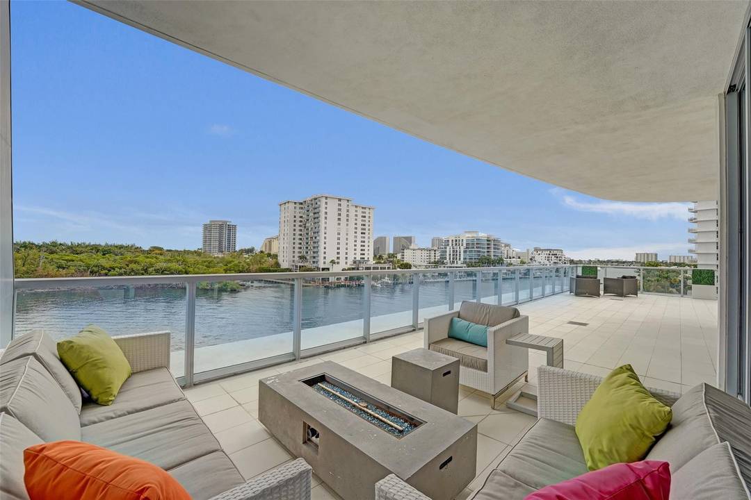 EXPERIENCE LUXURY LIVING IN THIS STUNNING WATERFRONT RESIDENCE, BUILT IN 2018.