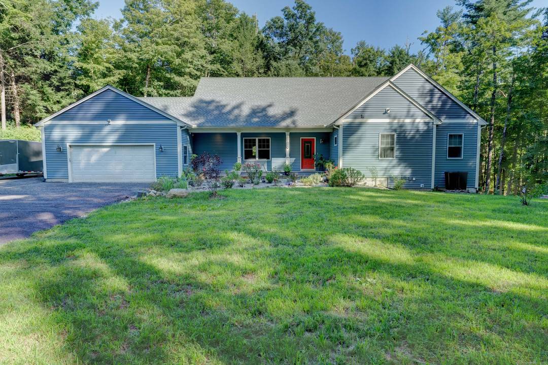 Come view this beautiful custom built 2100sf ranch on 2.