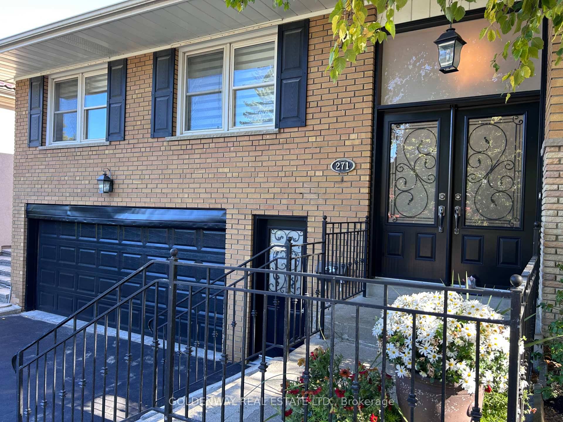 Nestled in the heart of millpond's prime mature neighborhood, this charming raised bungalow boasts 3 bedrooms and 3 bathrooms.