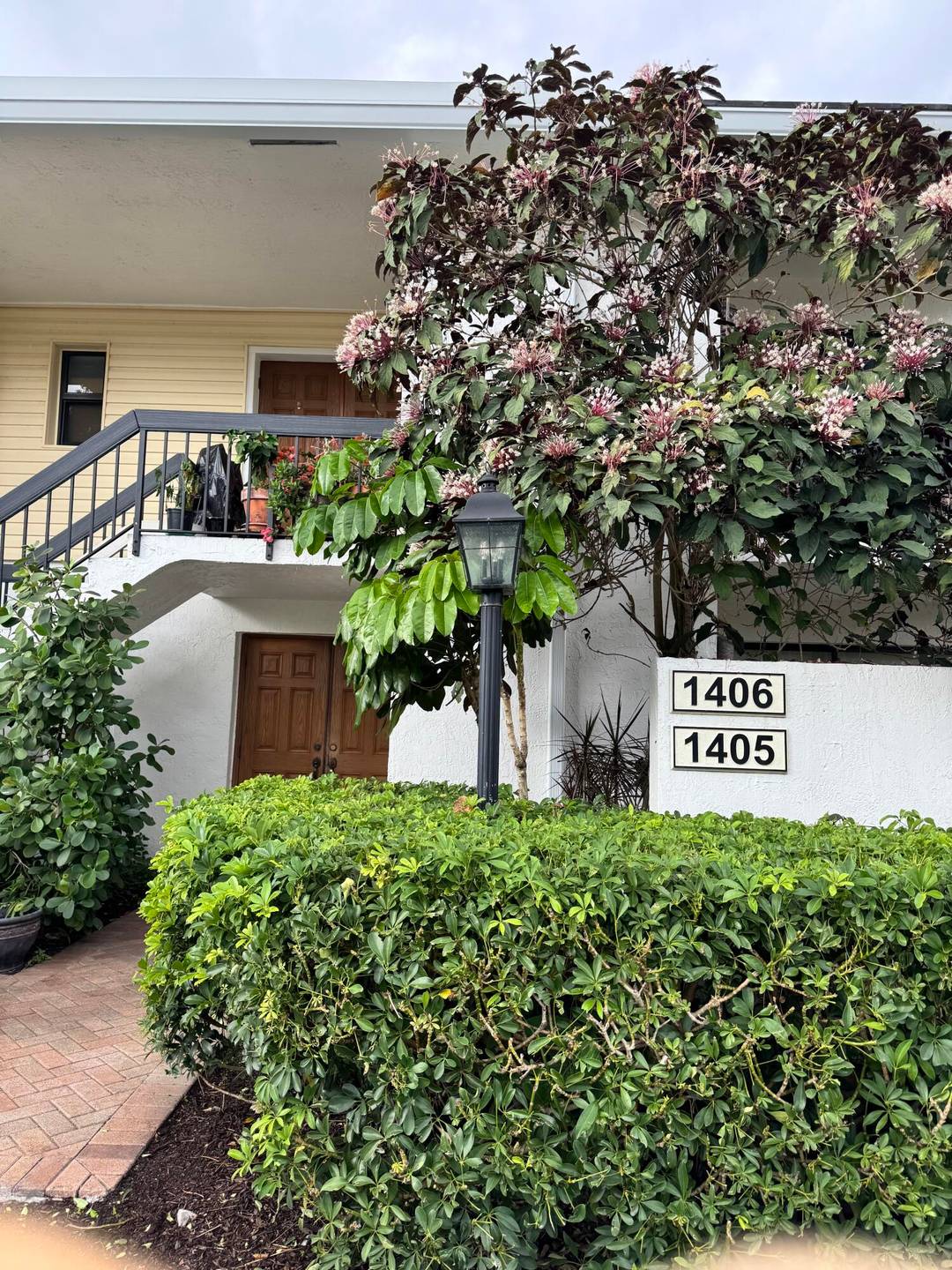 Beautiful first floor corner 2 bedroom 2 bath unit with peaceful garden view.