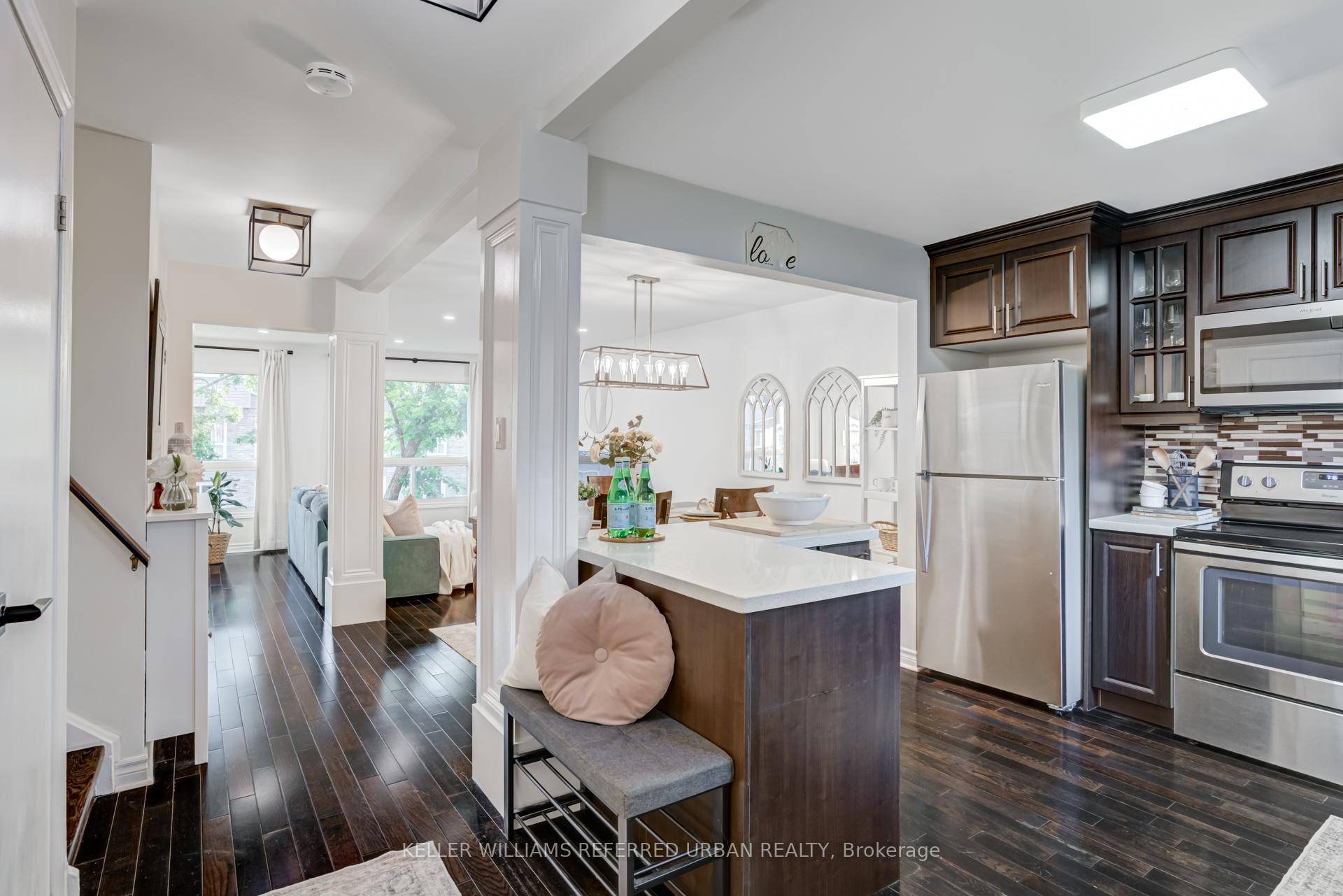 Welcome to this stunning 4 bedroom townhouse in the highly sought after Brant Hills Community.