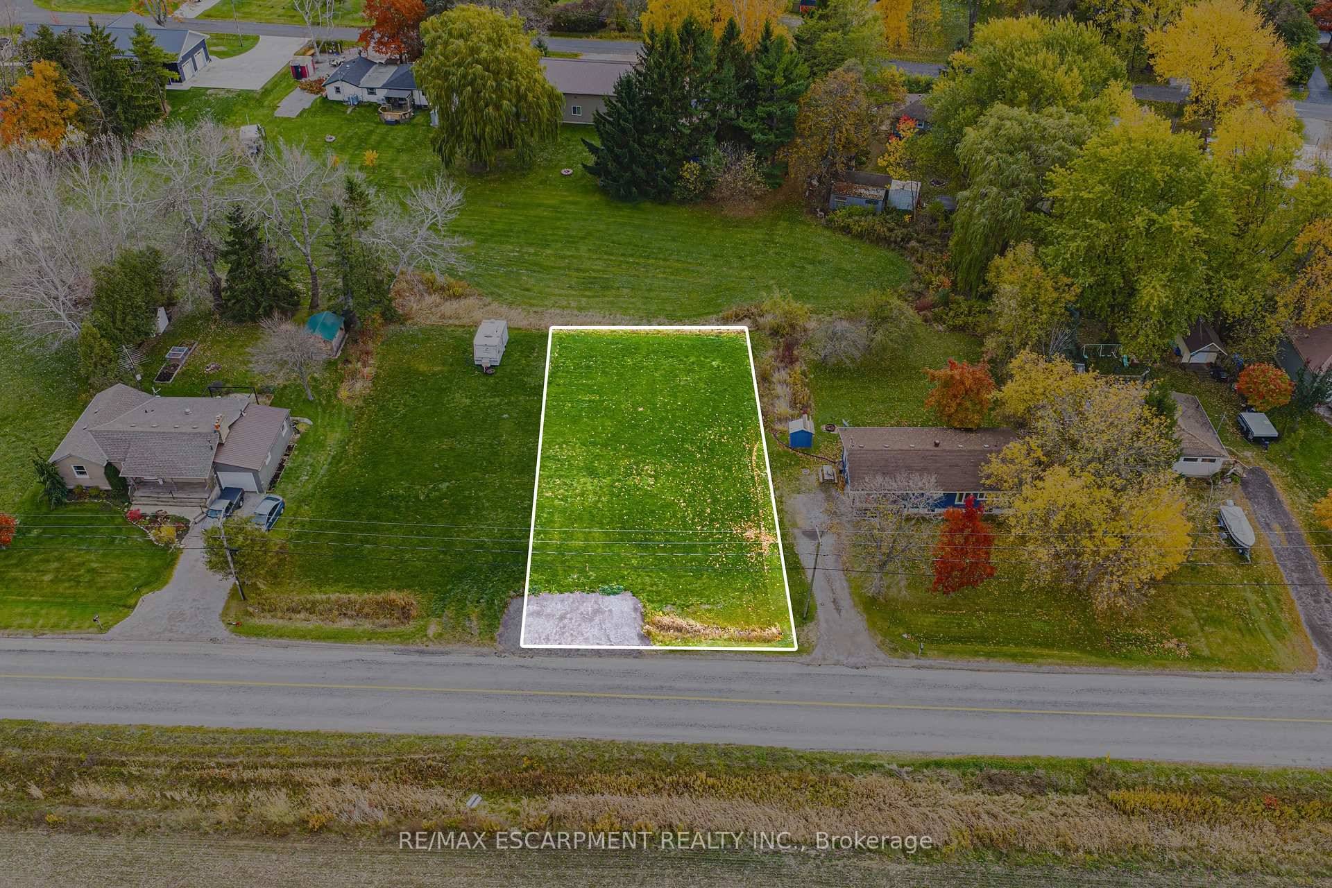 Incredible Port Dover building lot opportunity !