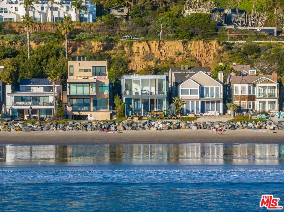 31220 Broad Beach Rd 5BR Malibu La