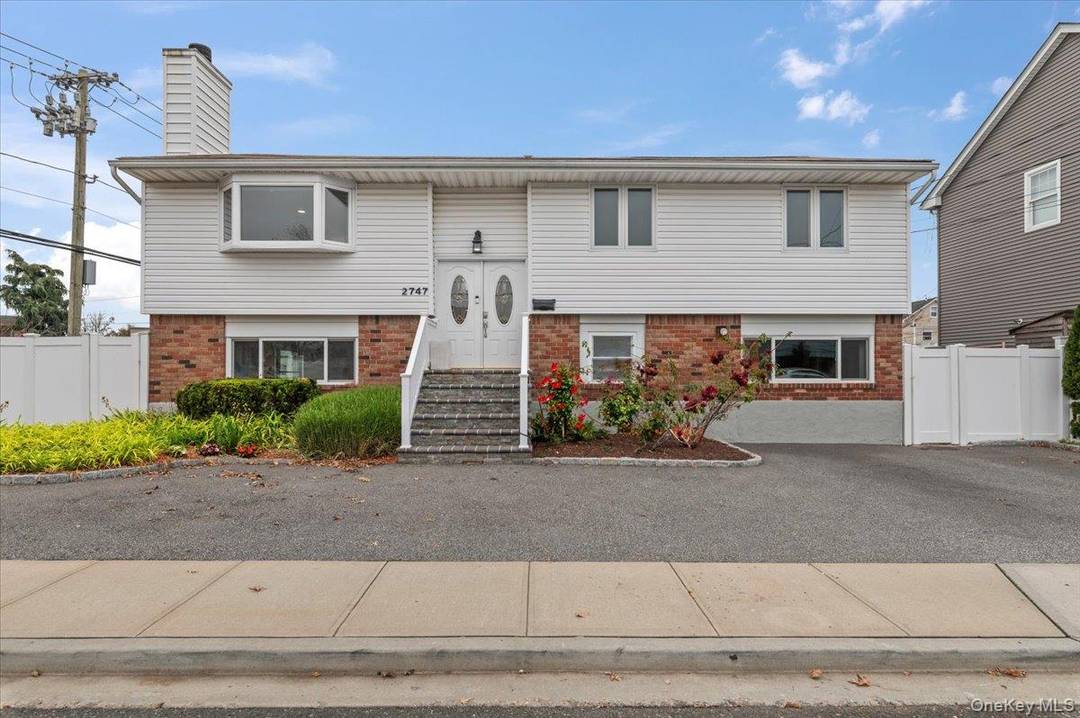 Welcome to this spacious and beautifully updated Hi Ranch offering 5 bedrooms, 2 full bathrooms, and scenic water views in the heart of Bellmore.