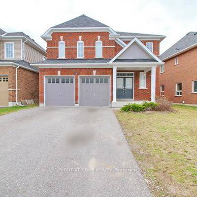 A stunning Large Detached Home about 3200 sq ft in high demand area of North Oshawa.