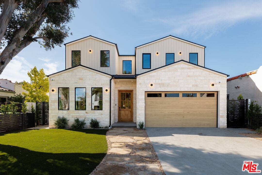 1621 S Garth Ave 5BR Beverlywood La