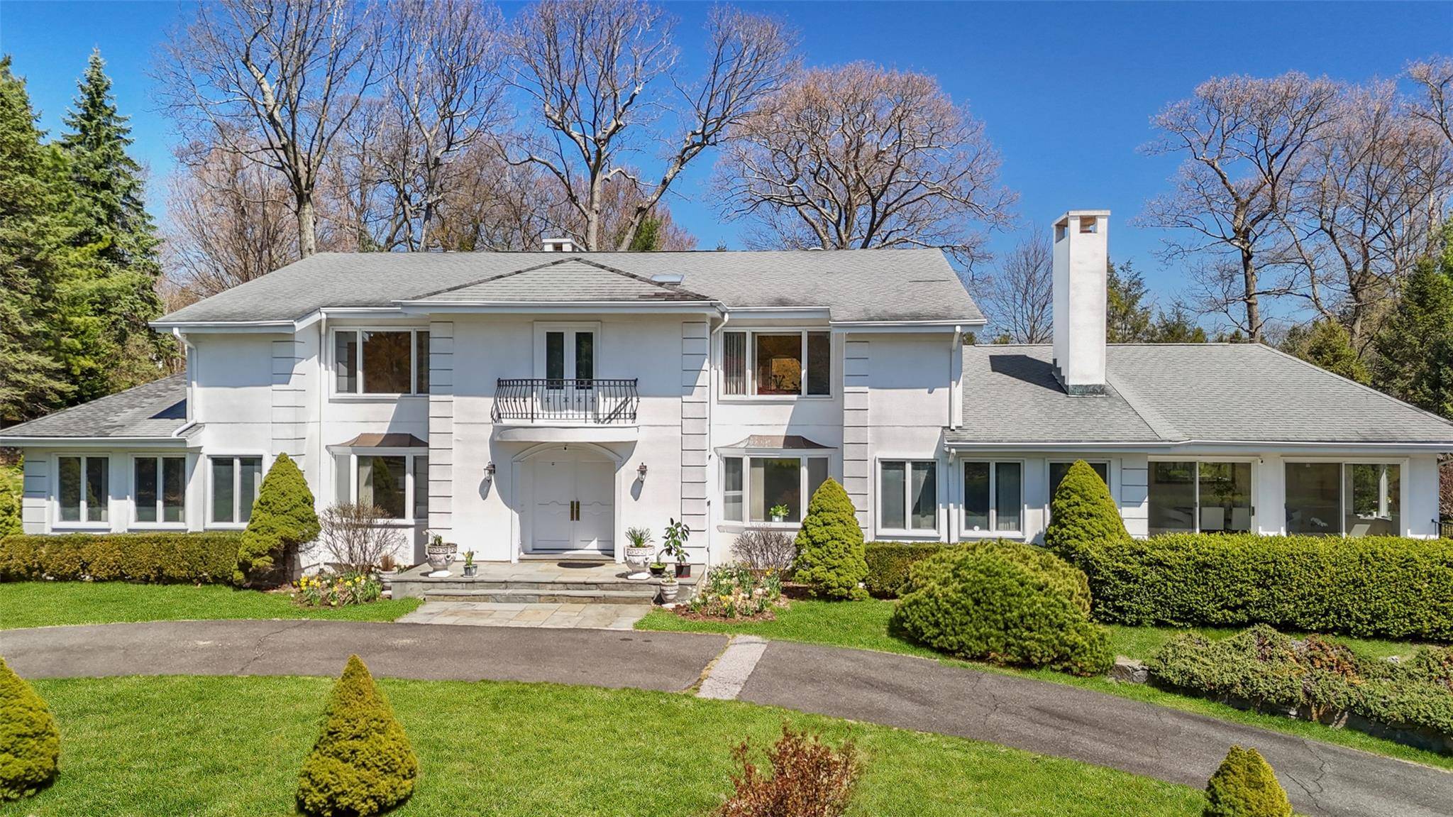 Located in Rye s sought after Flagler Estates neighborhood, 14 Lakeside Drive boasts an exceptional layout, first floor primary suite and resort like pool, set on one full acre.