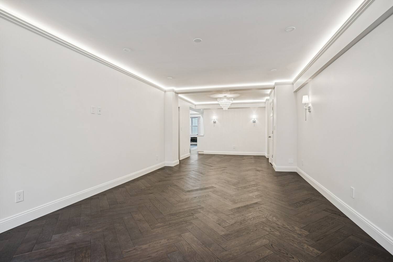 Welcome to Residence 3E at 116 East 66th Street.