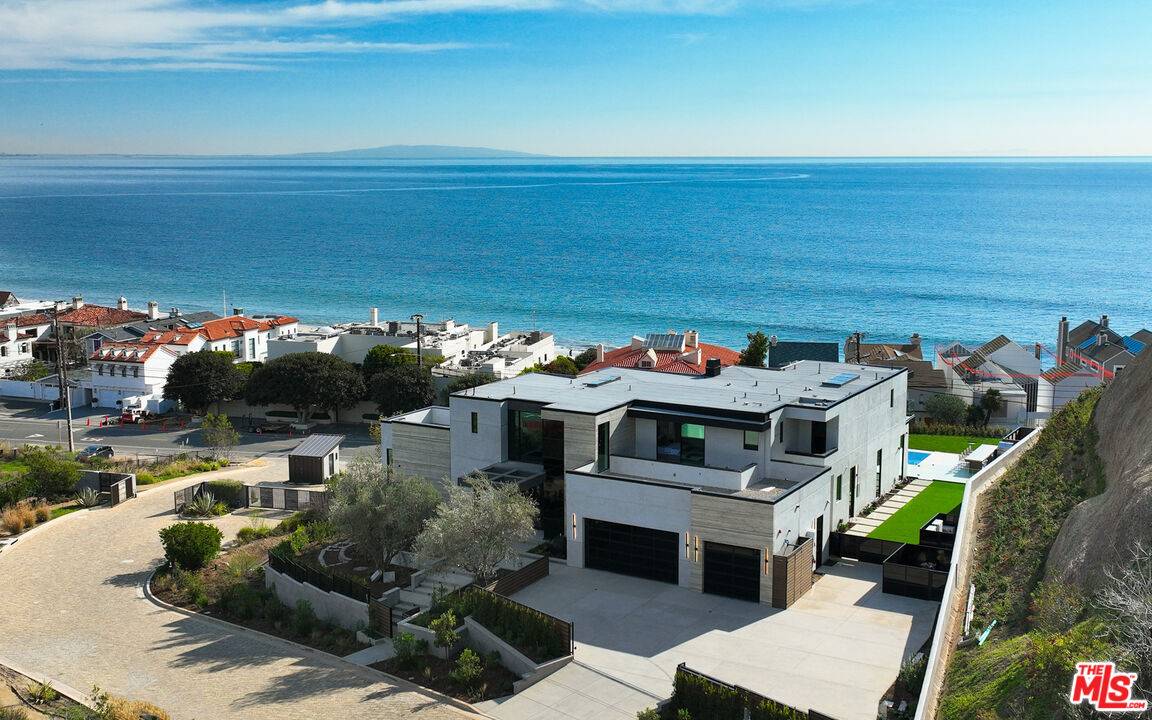 23917   Malibu Rd Malibu LA